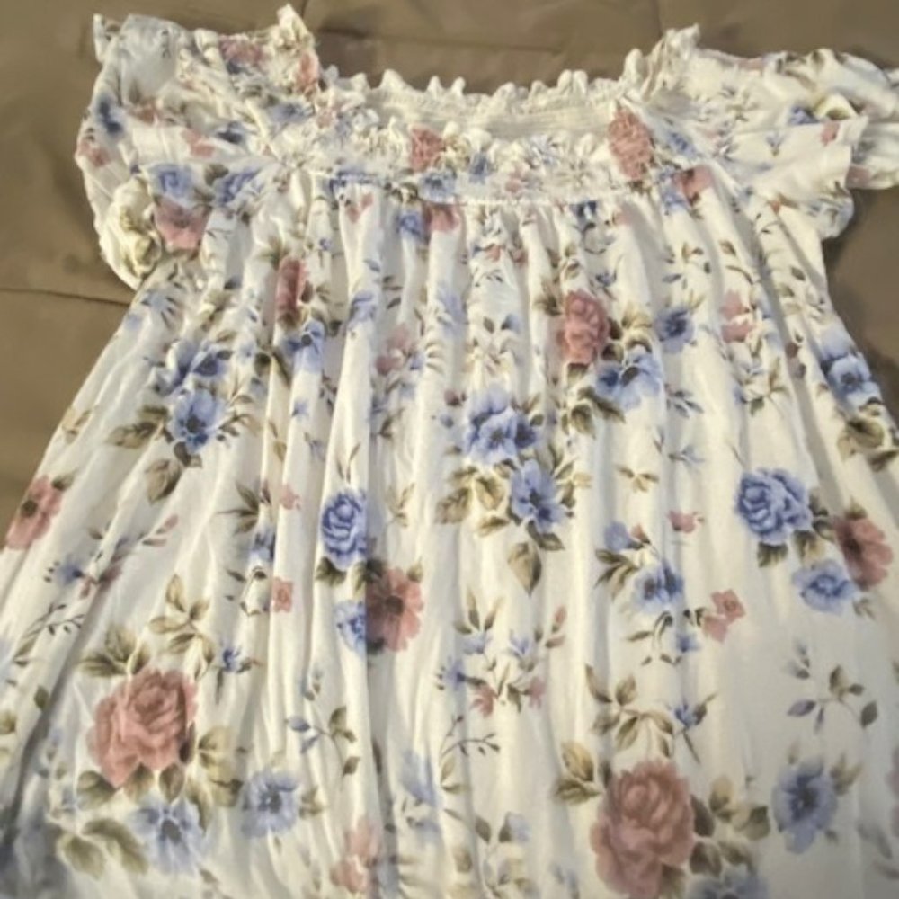 American Eagle Outfitters Floral Short Sleeve Top - Blue, Pink, Brown